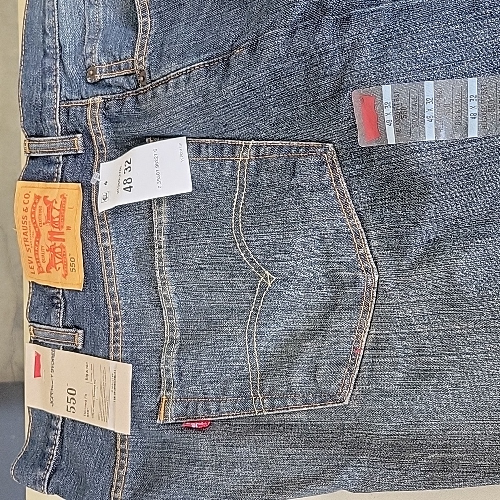 Men's 48x32 Levi's jeans